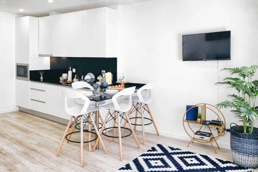Salinas Box Apartment Aveiro Ngoại thất bức ảnh